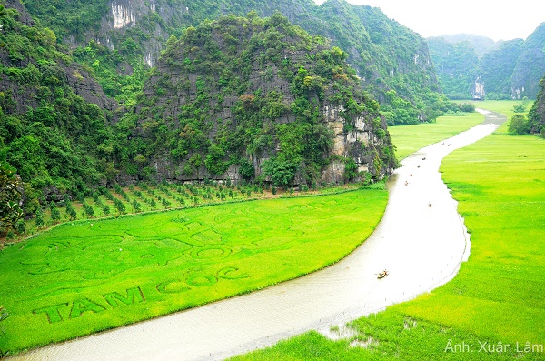Dạo bộ - đạp xe ngắm cảnh, hòa mình vào thiên nhiên Tam Cốc