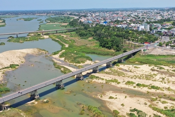 Tin bất động sản ngày 5/10: Lâm Đồng chỉ đạo xử lý nghiêm 