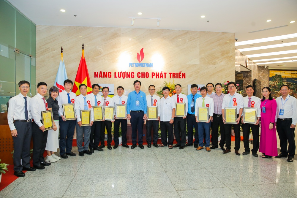 11 sáng kiến của ngành Dầu khí được tuyên dương tại lễ tổng kết chương trình 