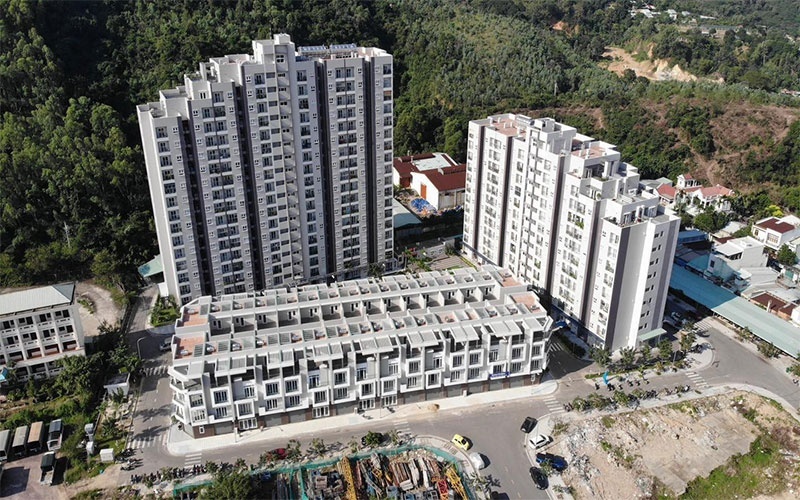 Tin bất động sản ngày 10/10: Nhiều công trình bỏ hoang, xây trái phép tại hồ Tuyền Lâm (Lâm Đồng)
