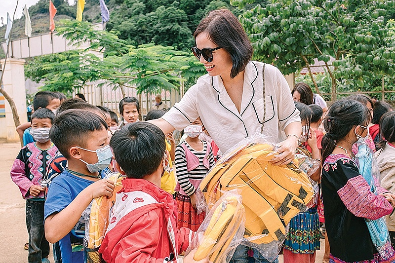 Nữ cán bộ công đoàn tận tâm, trách nhiệm