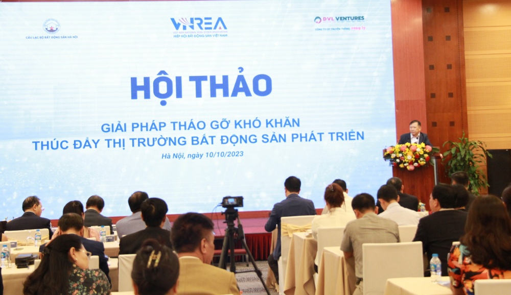 Loạt giải pháp tháo gỡ khó khăn, thúc đẩy thị trường bất động sản phát triển bền vững