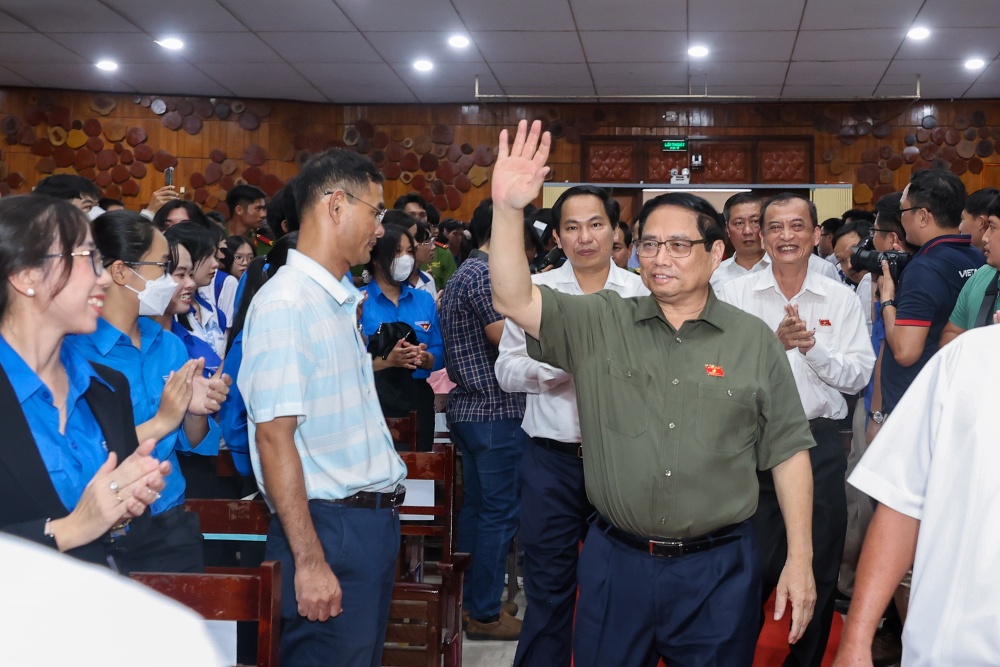 Thủ tướng Phạm Minh Chính tiếp xúc cử tri Cần Thơ