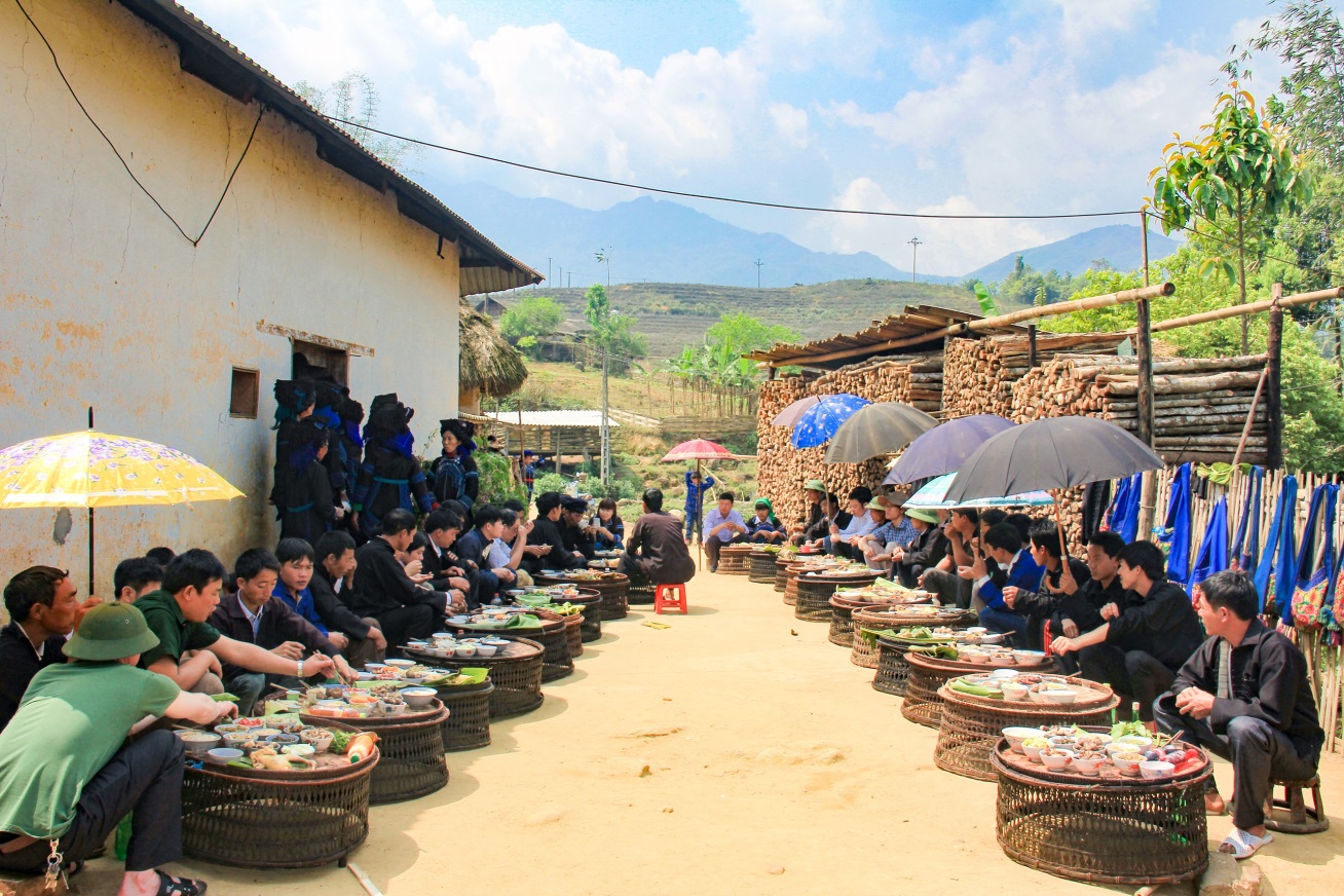 Một ngày ở Y Tý có gì thú vị?