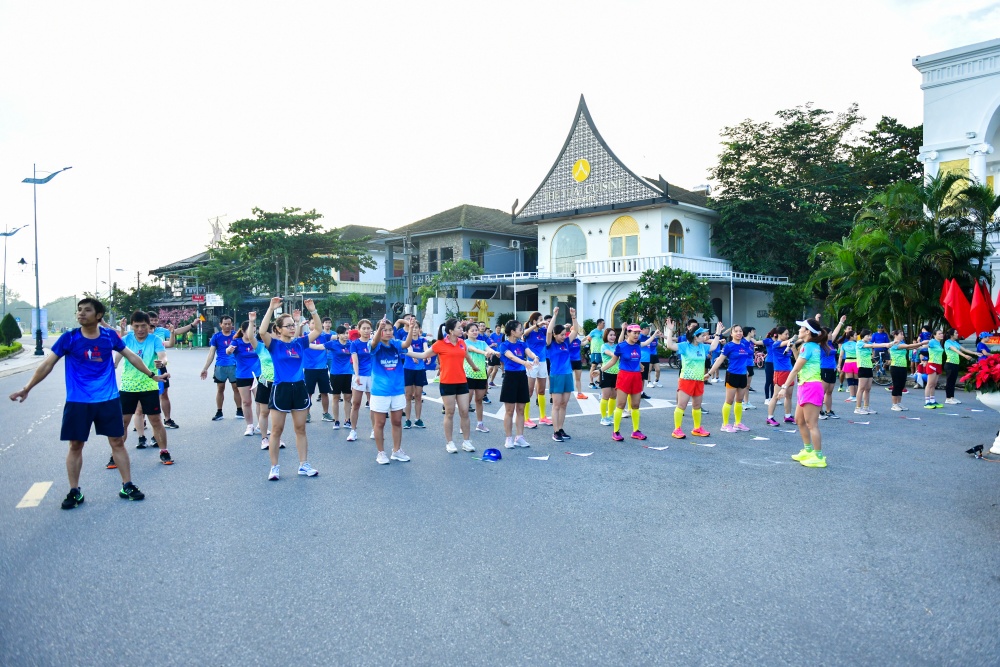 Sôi động Giải chạy tiếp sức BSR EKIDEN 2023 Sôi động Giải chạy tiếp sức BSR EKIDEN 2023