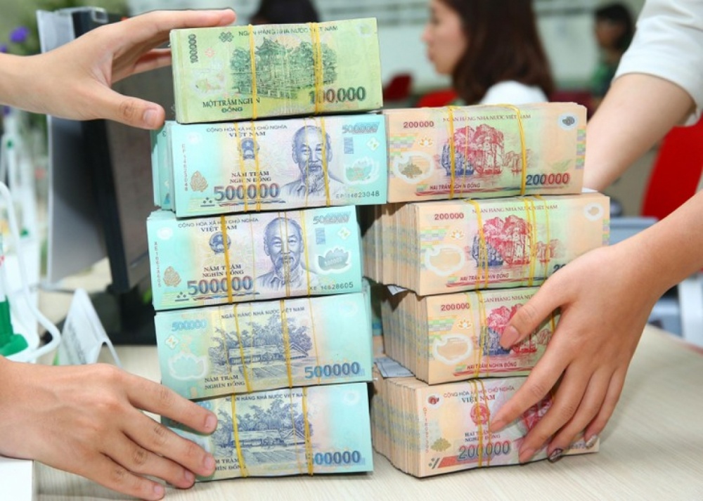 Tin tức kinh tế ngày 23/10: Ngân sách năm 2023 ước bội chi trên 400.000 tỷ đồng
