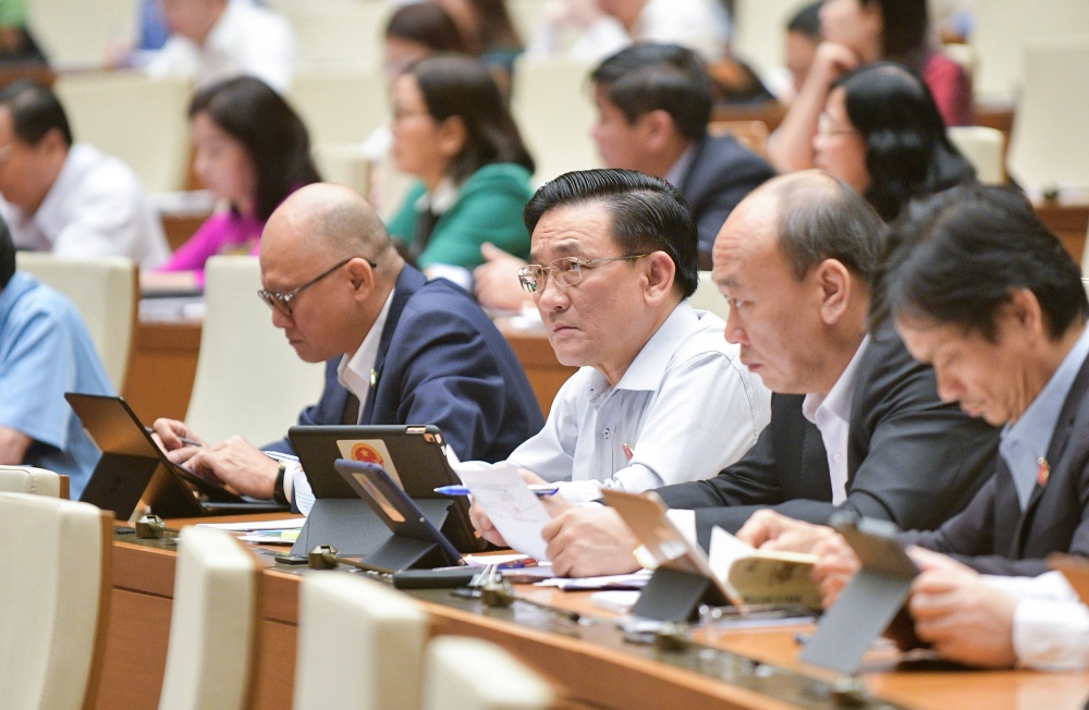 Đại biểu Quốc hội: “Rất nhiều vấn đề chưa rõ vì văn bản”