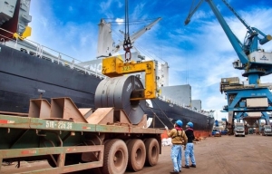 Tin tức kinh tế ngày 2/11: Nhập khẩu nguyên liệu phục vụ sản xuất tiếp tục tăng
