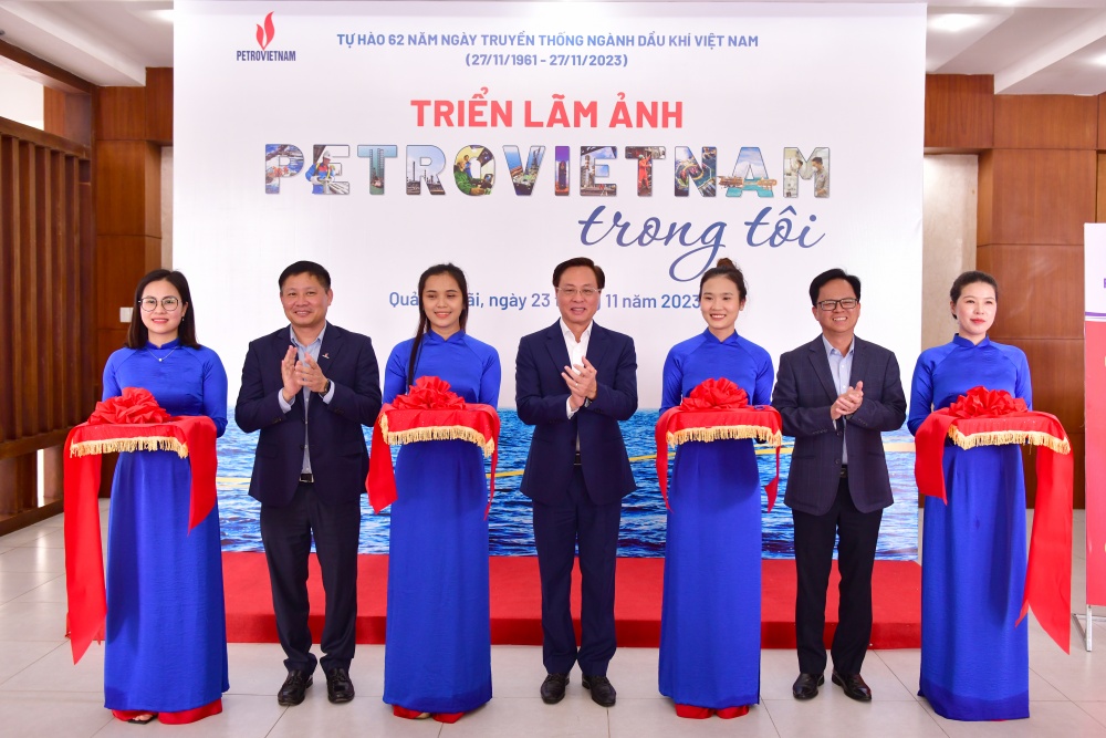 Triển lãm và trao giải cuộc thi ảnh “Petrovietnam trong tôi” khu vực miền Trung