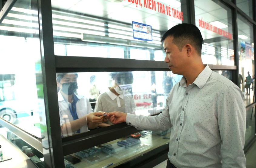 Hà Nội triển khai thẻ vé xe buýt điện tử Hà Nội triển khai thẻ vé xe buýt điện tử