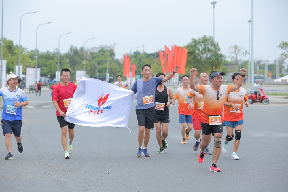 Các runner PVEP tích cực hưởng ứng giải chạy Marathon Cà Mau 2023 - Cup Petrovietnam