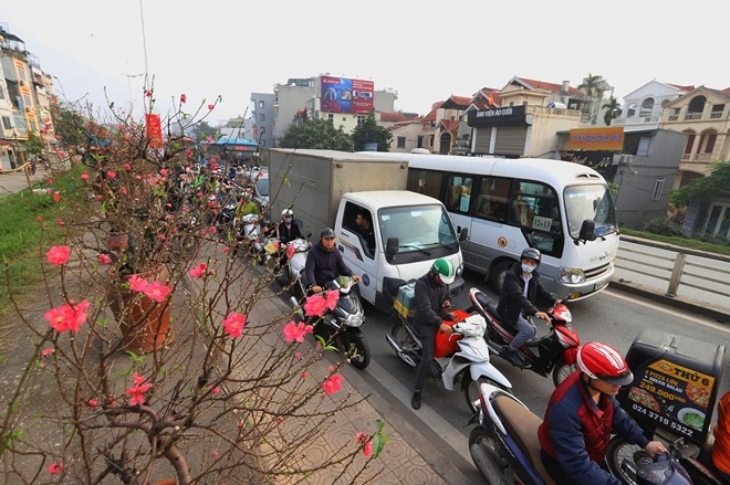 Thủ tướng yêu cầu bảo đảm trật tự, an toàn giao thông dịp Tết và Lễ hội xuân 2024
