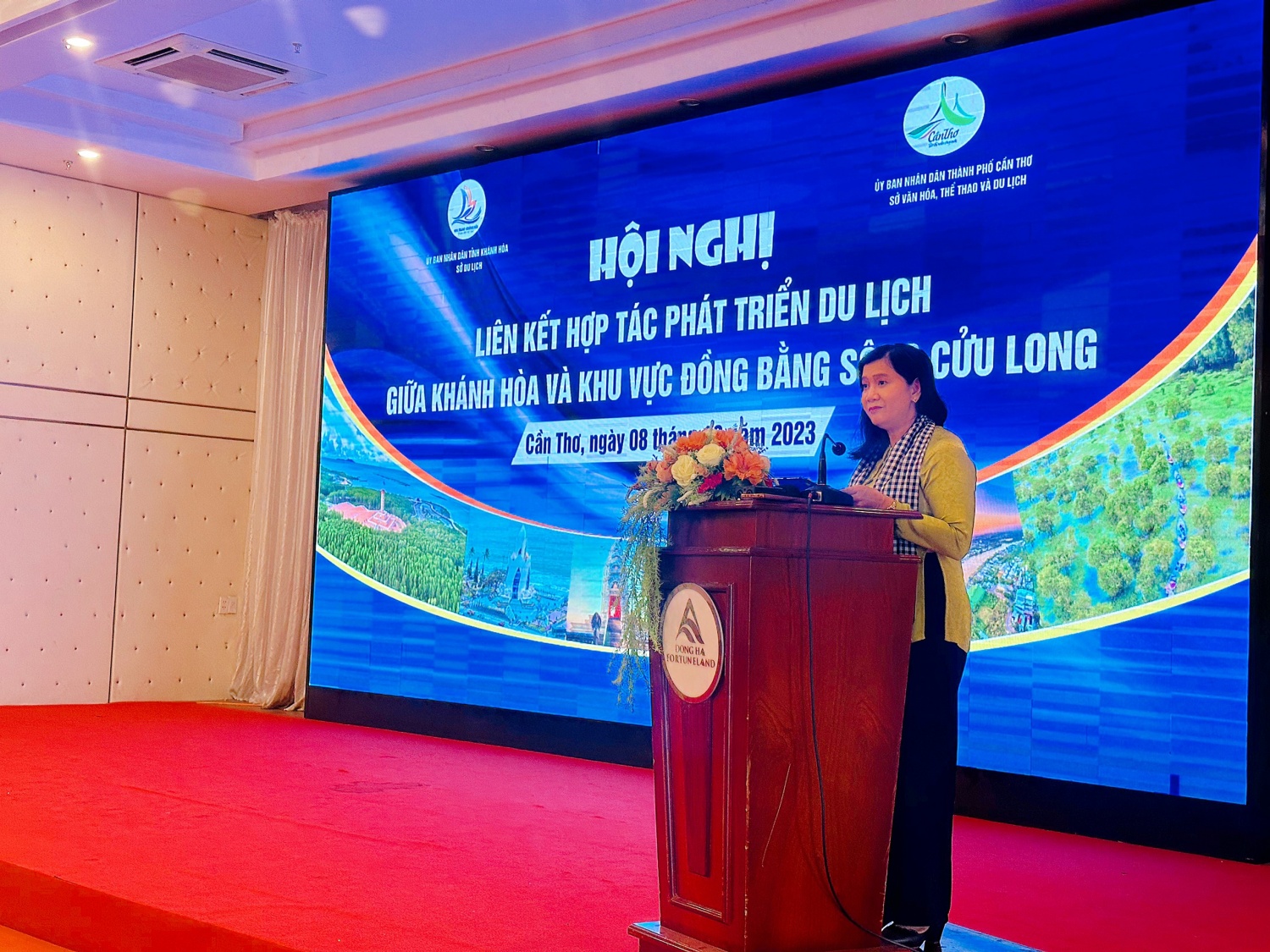 Khánh Hòa hợp tác phát triển du lịch với khu vực Đồng bằng sông Cửu Long