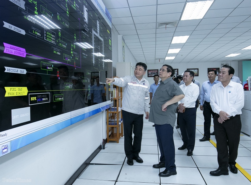 Thủ tướng: “Cần mở rộng quy mô Cụm công nghiệp Khí - Điện - Đạm Cà Mau”