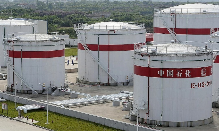 Tăng trưởng nhu cầu dầu của Trung Quốc có nguy cơ mất đà vào năm 2024