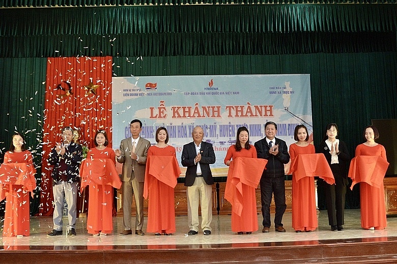 Khánh thành Nhà văn hóa xã Trực Mỹ, tỉnh Nam Định do Petrovietnam/Vietsovpetro tài trợ 9 tỷ đồng