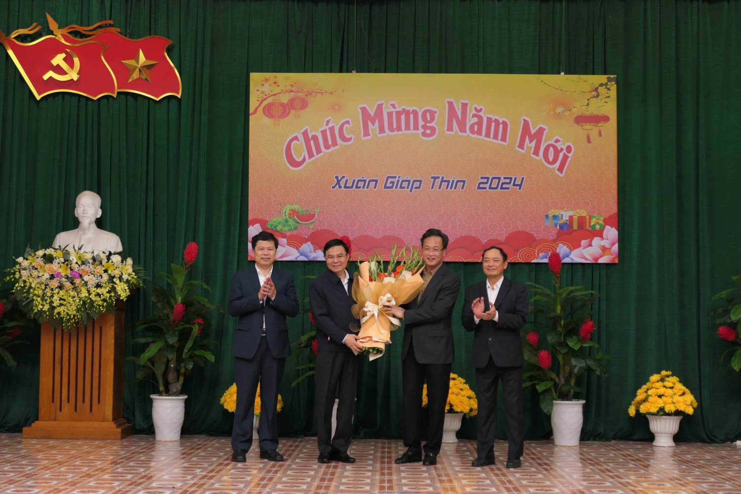 Petrovietnam/BSR thực hiện công tác an sinh xã hội tại huyện Kim Động, Hưng Yên