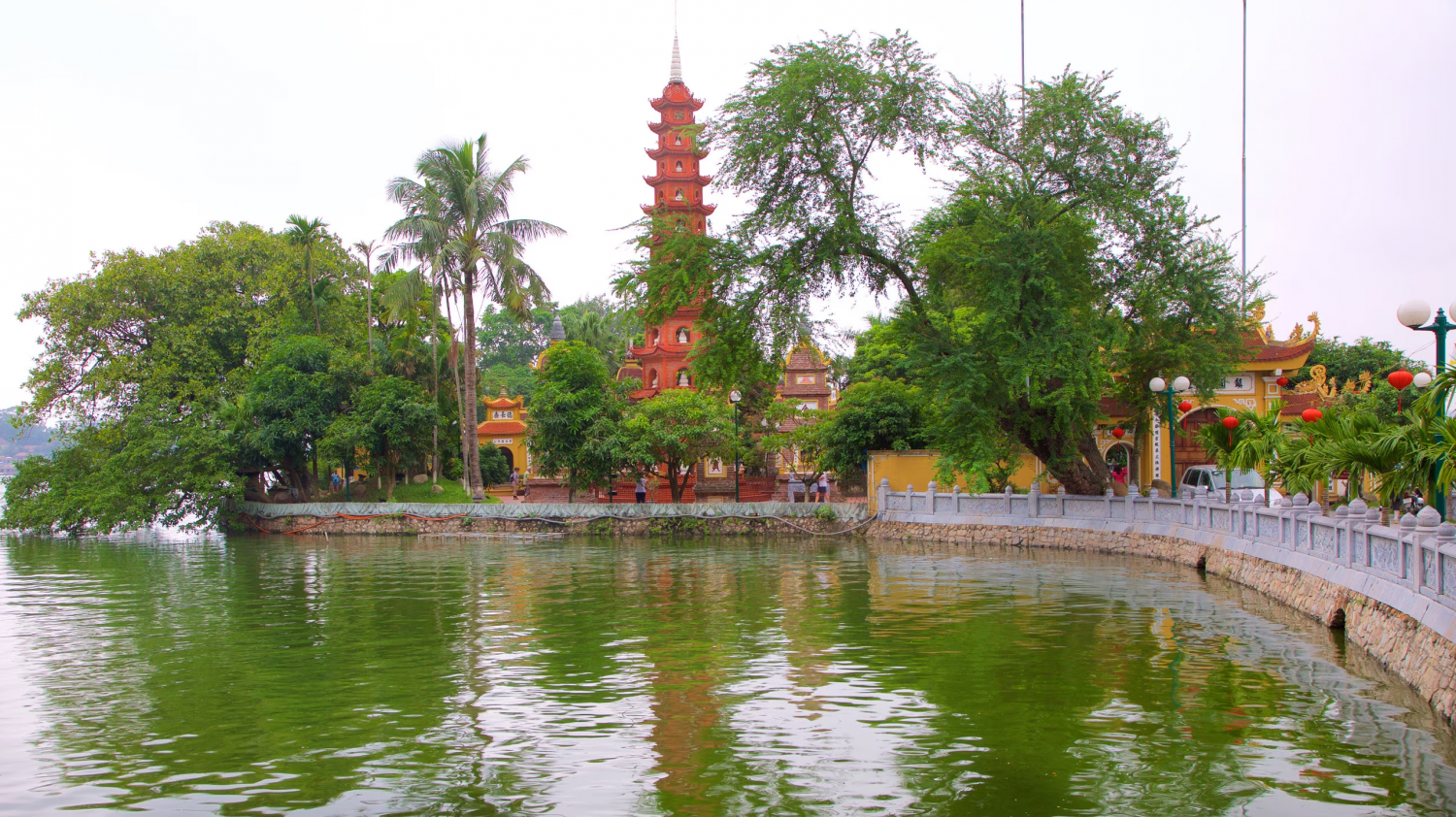 Trấn Quốc - Cổ tự linh thiêng bên Hồ Tây thơ mộng