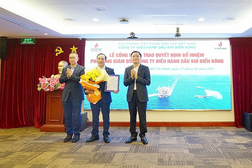 Công bố quyết định bổ nhiệm Phó Tổng Giám đốc BIENDONG POC