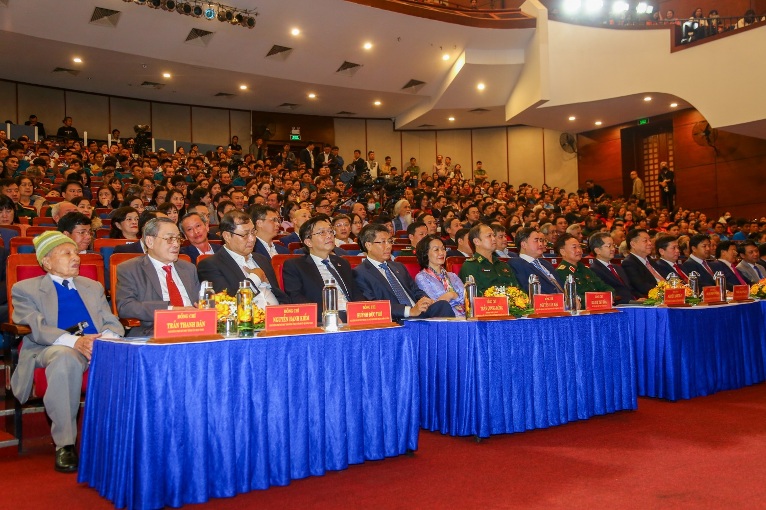 Lắng đọng những giai điệu tự hào tại chương trình “Mãi mãi niềm tin theo Đảng” năm 2024 Lắng đọng những giai điệu tự hào tại chương trình “Mãi mãi niềm tin theo Đảng” năm 2024