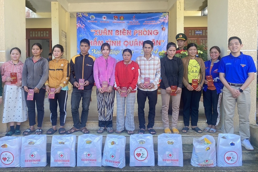 PTSC Quảng Ngãi và chương trình “Xuân biên phòng ấm lòng dân bản”