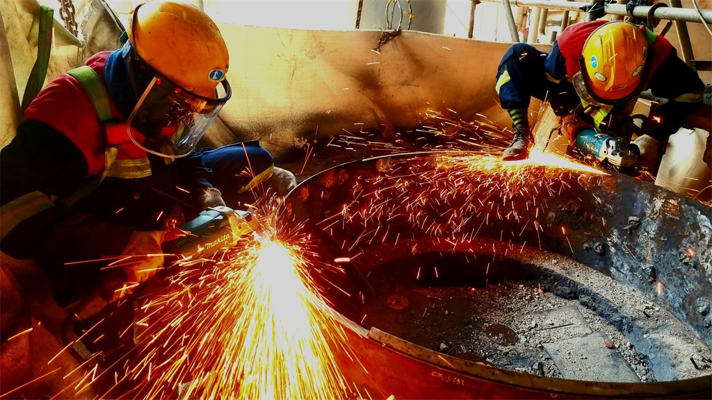 Bảo dưỡng những thiết bị đặc biệt tại NMLD Dung Quất Bảo dưỡng những thiết bị đặc biệt tại NMLD Dung Quất