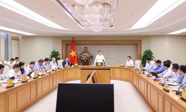 Phó Thủ tướng Trần Hồng Hà: Điện mặt trời mái nhà cần được ưu tiên, khuyến khích phát triển