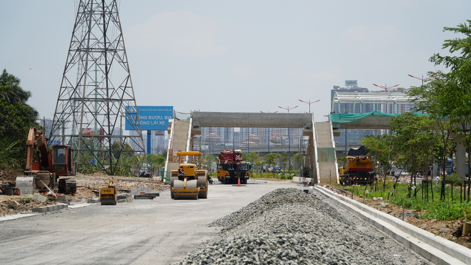 TP HCM: Diện mạo tuyến Metro số 1 trước khi về đích