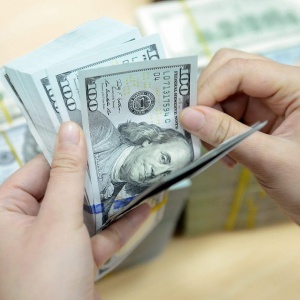 Tin tức kinh tế ngày 11/4: Tỷ giá USD ngân hàng tăng cao nhất lịch sử
