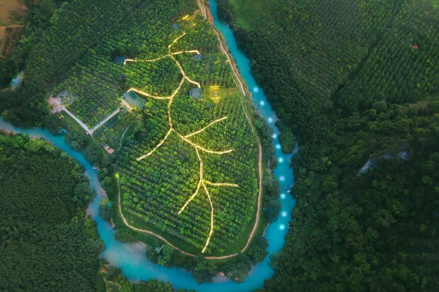 Du lịch "Net Zero": Thúc đẩy phát triển xanh và bền vững