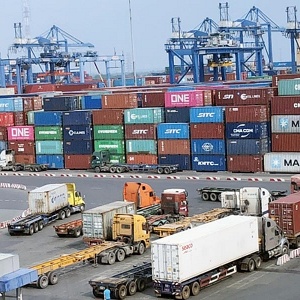 Tin tức kinh tế ngày 14/4: Thu ngân sách từ xuất nhập khẩu giảm gần 5%