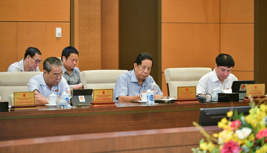 ỦY BAN THƯỜNG VỤ QUỐC HỘI KHAI MẠC PHIÊN HỌP THỨ 32: SẼ XEM XÉT, CHO Ý KIẾN 18 NỘI DUNG QUAN TRỌNG ỦY BAN THƯỜNG VỤ QUỐC HỘI KHAI MẠC PHIÊN HỌP THỨ 32: SẼ XEM XÉT, CHO Ý KIẾN 18 NỘI DUNG QUAN TRỌNG