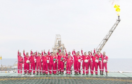 dang uy petrovietnam sinh hoat chuyen de mot doi ngu mot muc tieu