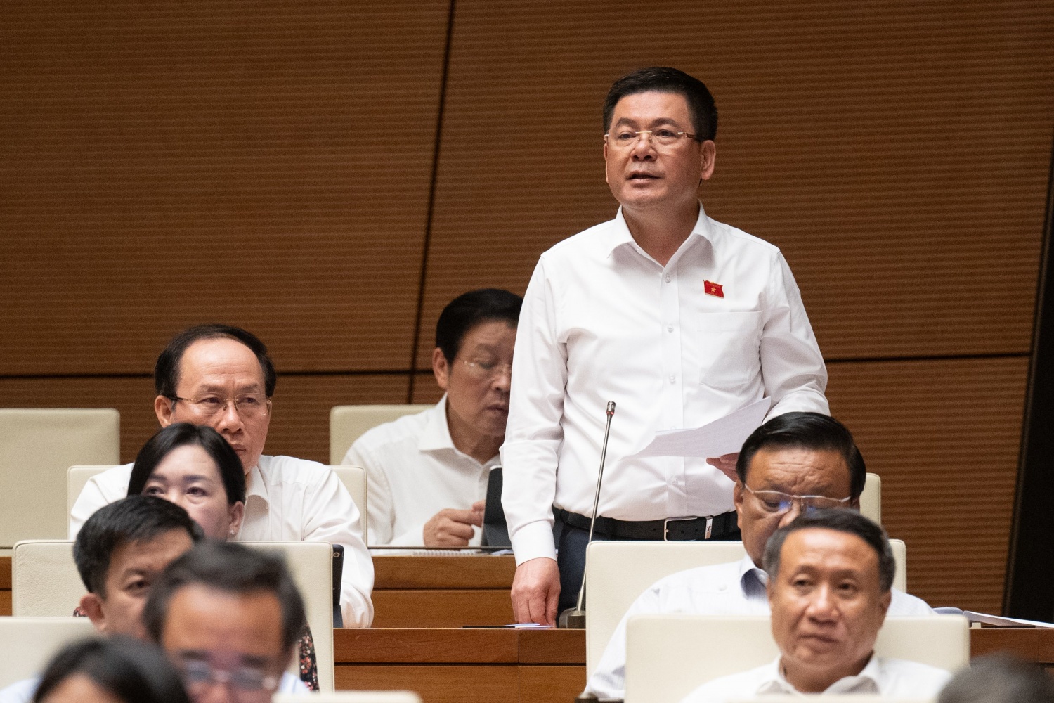 Chưa có quy định cụ thể trong pháp luật về hành lang an toàn điện gió được xem xét đền bù