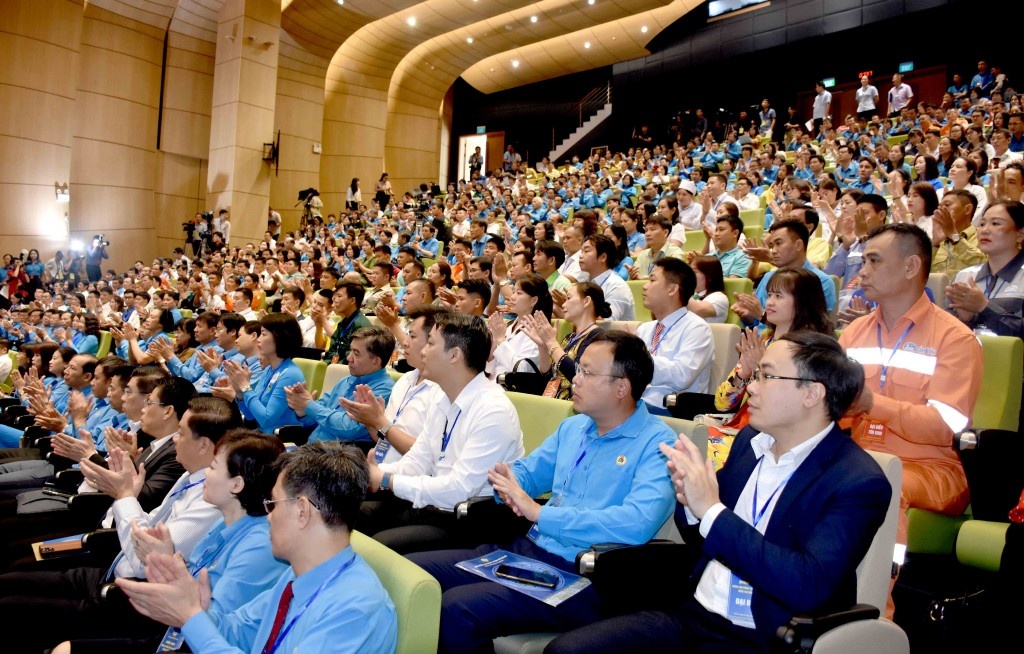 Phát huy sáng kiến, cải tiến kỹ thuật để có năng suất lao động cao