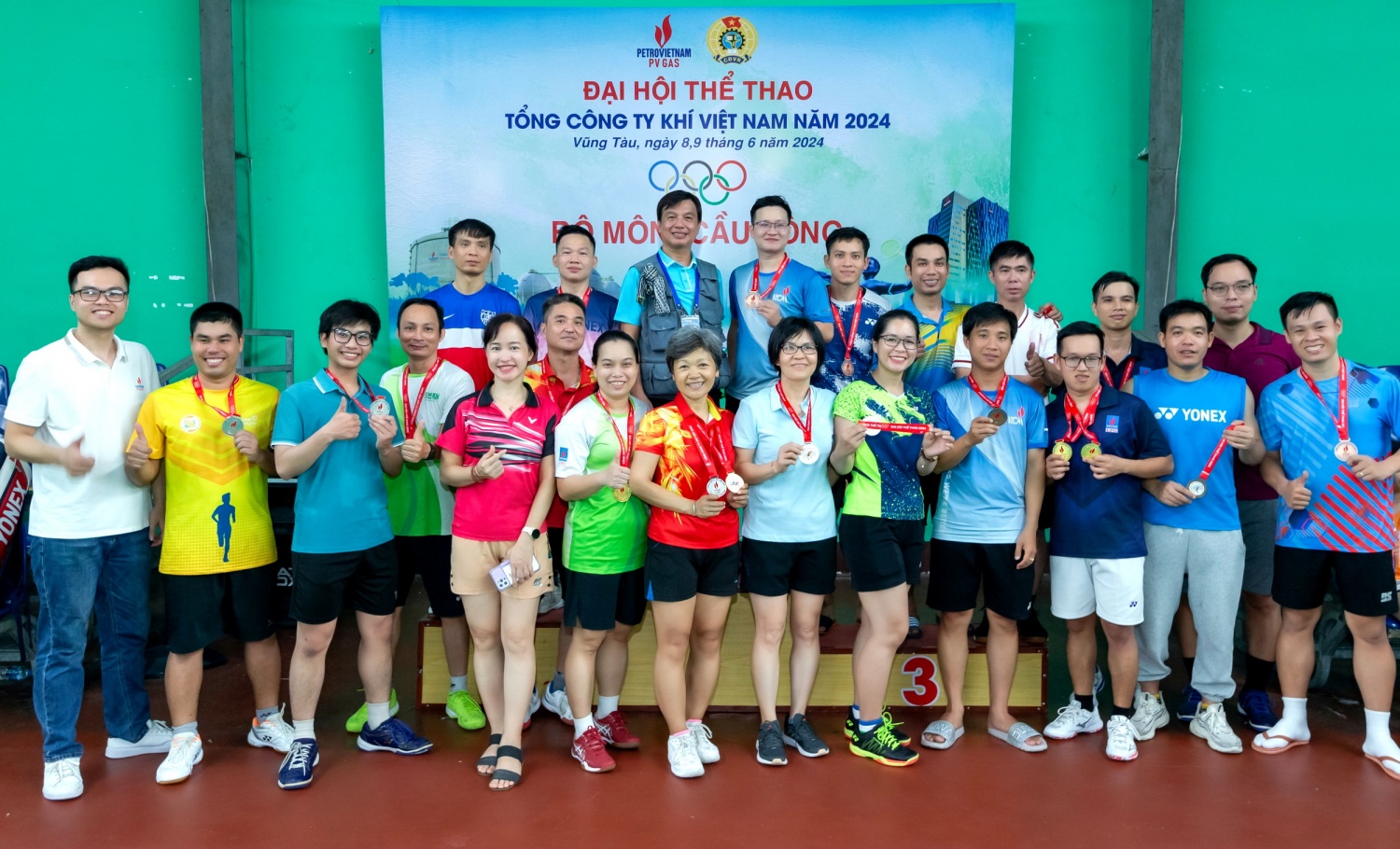 Trao giải ở môn cầu lông