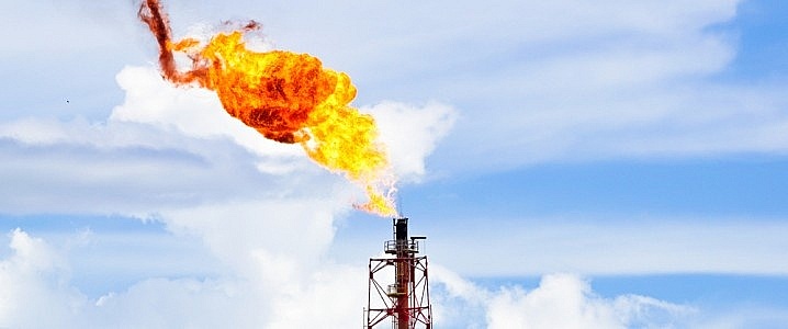 Các công ty dầu mỏ tăng cường đốt khí đốt trong khi khoan lên mức cao nhất 5 năm