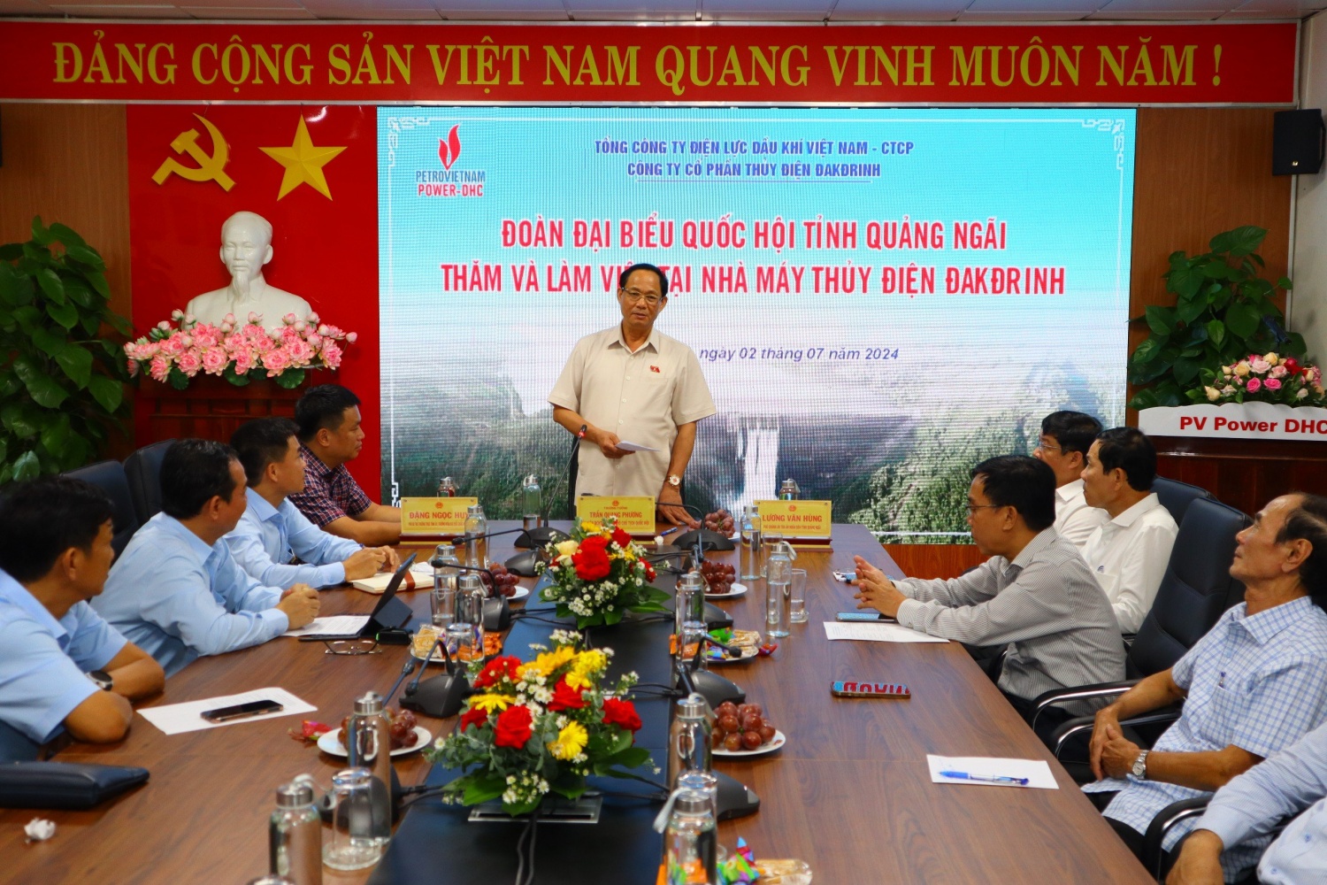 Thượng tướng Trần Quang Phương - Phó Chủ tịch Quốc hội thăm và làm việc tại Thủy điện Đakđrinh