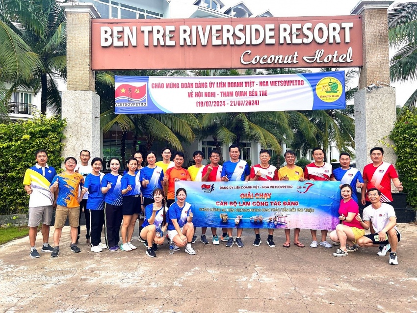 Đảng ủy Vietsovpetro tổ chức Hội nghị tập huấn nghiệp vụ công tác xây dựng Đảng năm 2024