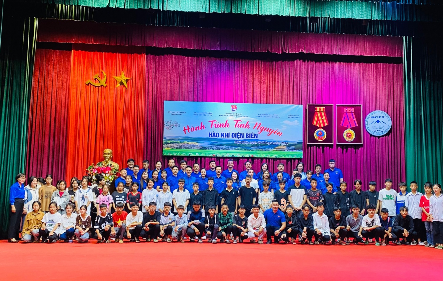 Đoàn Thanh niên PV Power tham gia “Hành trình tình nguyện Hào khí Điện Biên” Đoàn Thanh niên PV Power tham gia “Hành trình tình nguyện Hào khí Điện Biên”