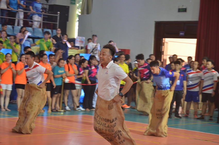 Tưng bừng khai mạc Hội thao ngành Dầu khí khu vực phía Nam năm 2024 Hội thao ngành Dầu khí khu vực phía Nam năm 2024