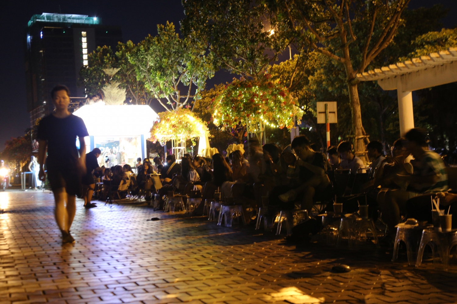 Giới trẻ Đà Nẵng thích thú với 