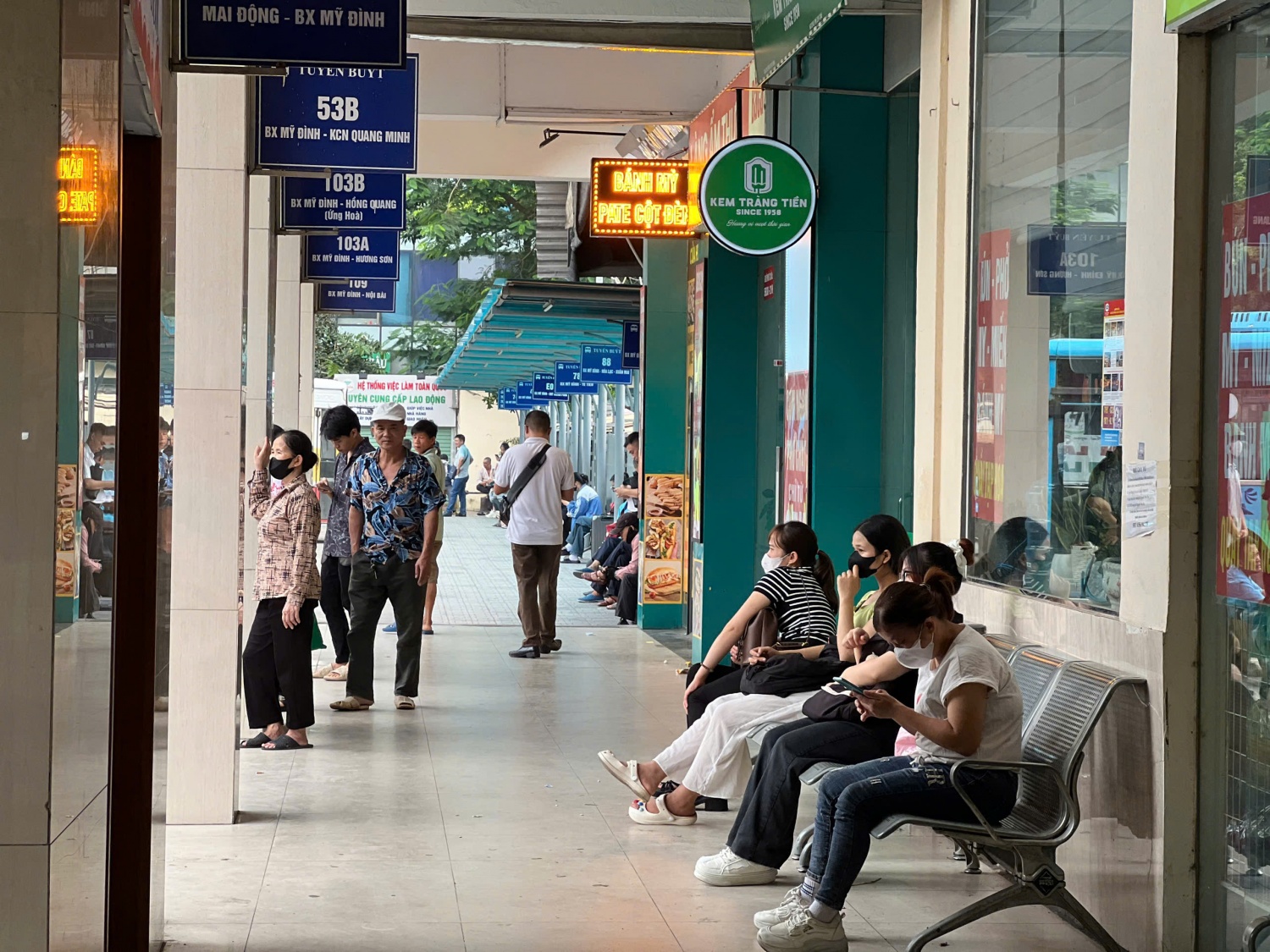 Giá vé tàu xe dịp nghỉ lễ 2/9: 