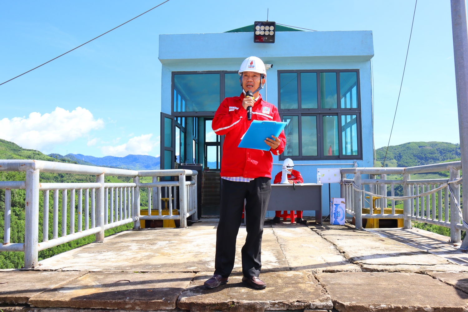 Ông Lê Năng - Phó giám đốc PV Power DHC phát biểu tại buổi diễn tập. Ông Lê Năng - Phó giám đốc PV Power DHC phát biểu tại buổi diễn tập.