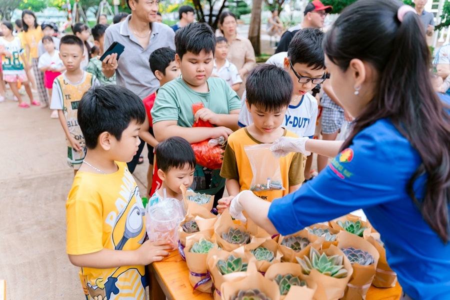 Đoàn Thanh niên PVCFC tổ chức nhiều hoạt động bảo vệ môi trường