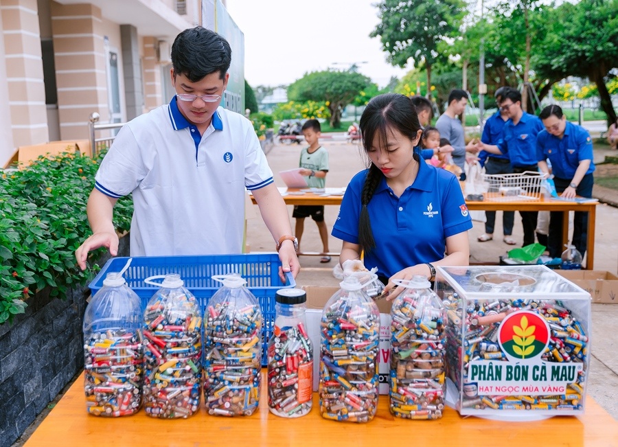 Đoàn Thanh niên PVCFC tổ chức nhiều hoạt động bảo vệ môi trường