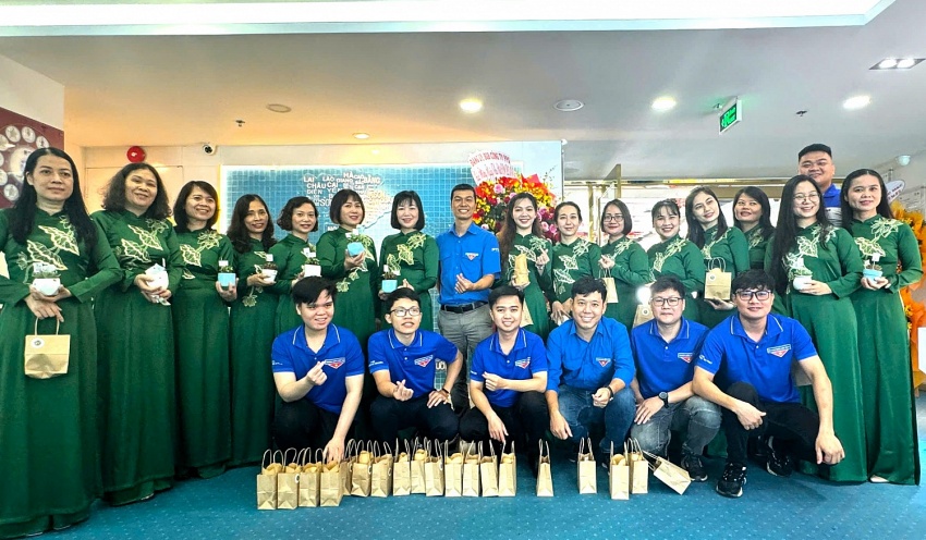 Tuổi trẻ PPS chào mừng ngày Phụ nữ Việt Nam 20/10 Tuổi trẻ PPS chào mừng ngày Phụ nữ Việt Nam 20/10