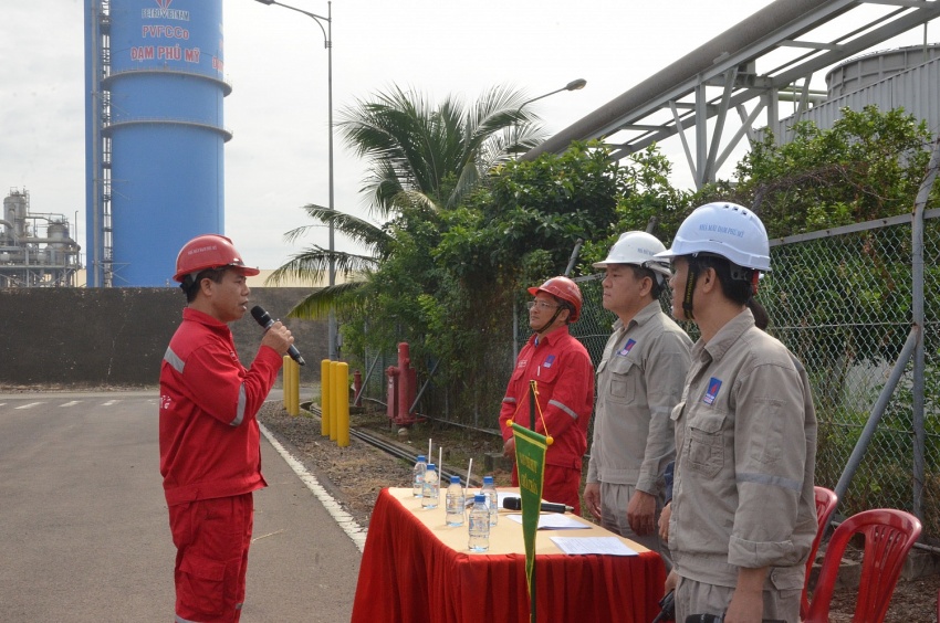 Diễn tập chữa cháy, CNCH và ứng phó sự cố tràn đổ hoá chất tại Nhà máy Đạm Phú Mỹ