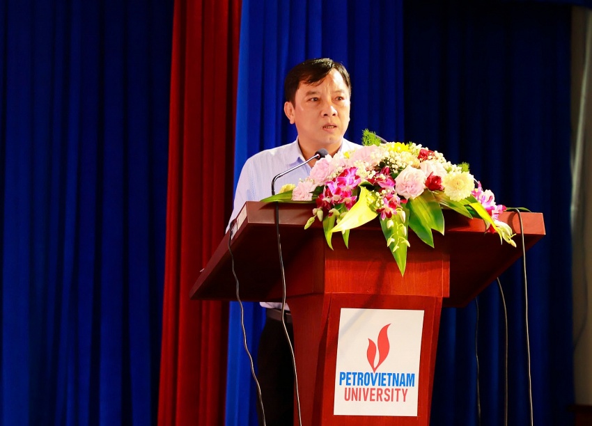 Hơn 400 sinh viên tham gia tập huấn tuyên truyền về biển, đảo