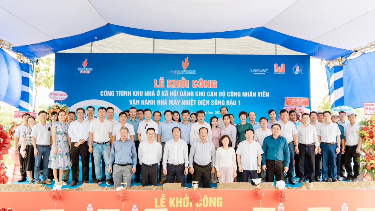 Khởi công và phát động thi đua xây dựng Khu nhà ở xã hội cho CBCNV vận hành NMNĐ Sông Hậu 1 Khởi công và phát động thi đua Dự án Khu nhà ở xã hội cho CBNCV vận hành NMNĐ Sông Hậu 1 5